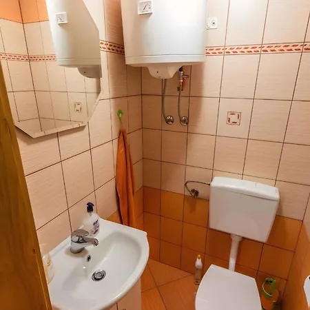 In Kranjska Krain 42901 Dvor