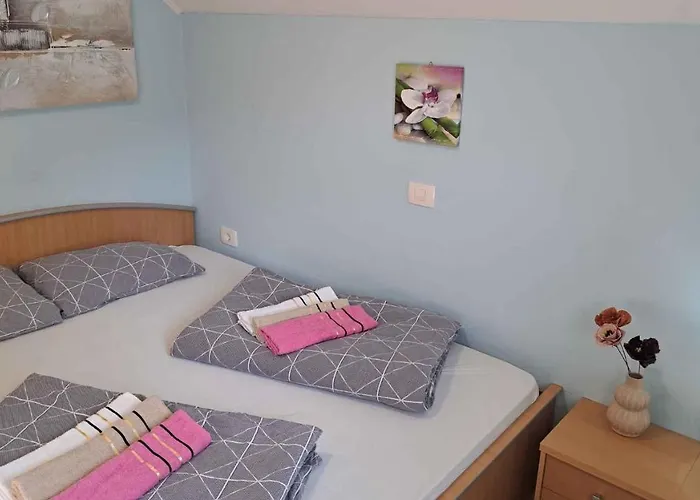 In Kranjska Krain 42901